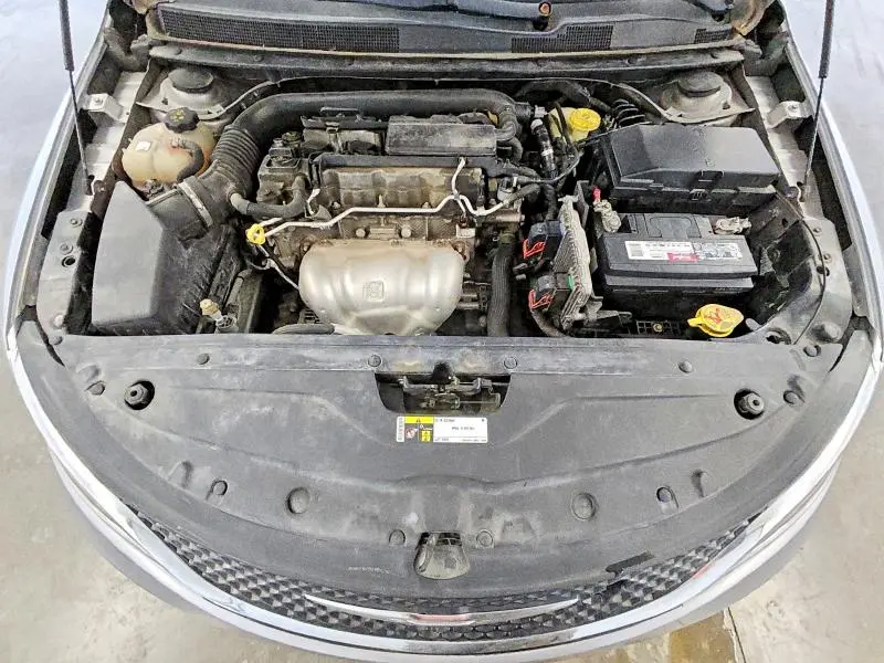 2017 CHRYSLER 200 LX  