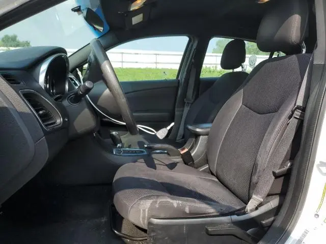2012 CHRYSLER 200 LX
