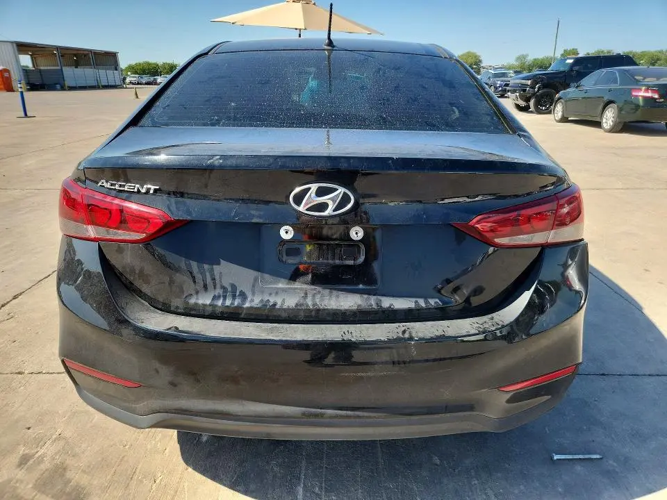 2022 HYUNDAI ACCENT SE  