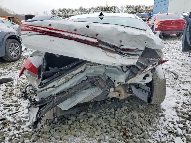 2021 HYUNDAI ELANTRA SE  