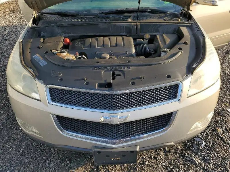 2011 CHEVROLET TRAVERSE LT  