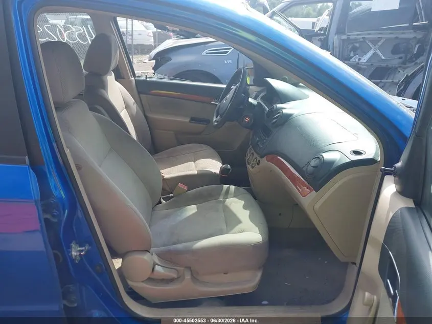 2011 CHEVROLET AVEO 1LT