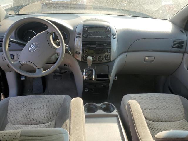 2010 TOYOTA SIENNA CE