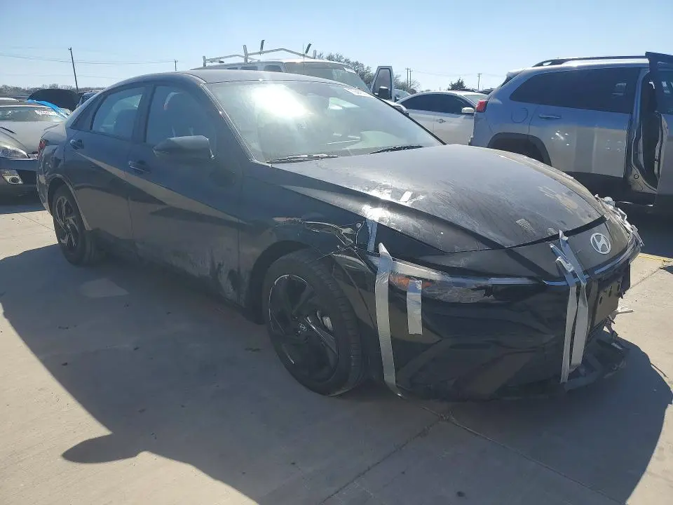 2026 HYUNDAI ELANTRA   