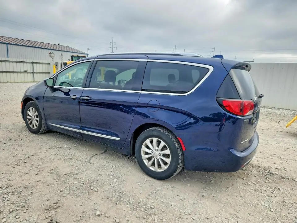 2018 CHRYSLER PACIFICA TOURING L PLUS  