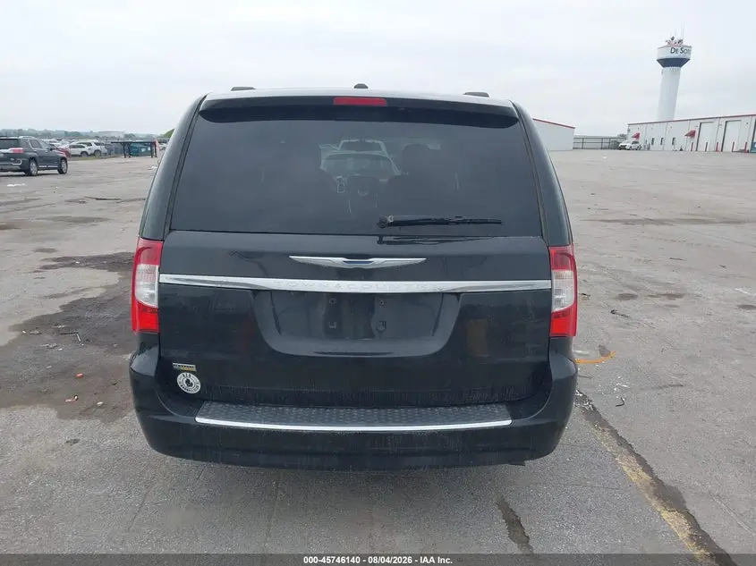 2016 CHRYSLER TOWN & COUNTRY TOURING