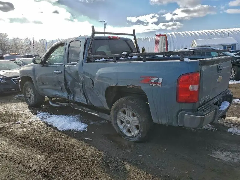 2011 CHEVROLET SILVERADO K1500 LT  