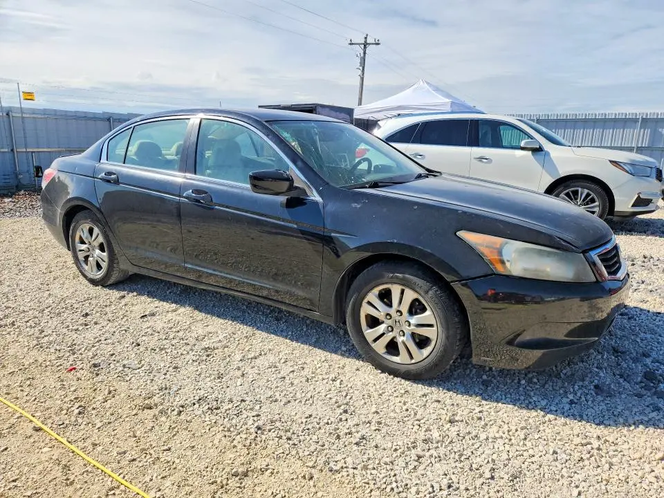 2010 HONDA ACCORD LXP  