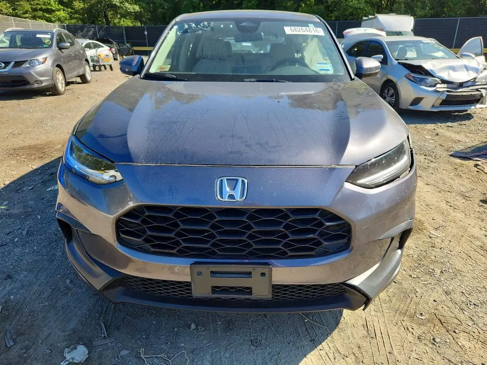 2023 HONDA HR-V LX  