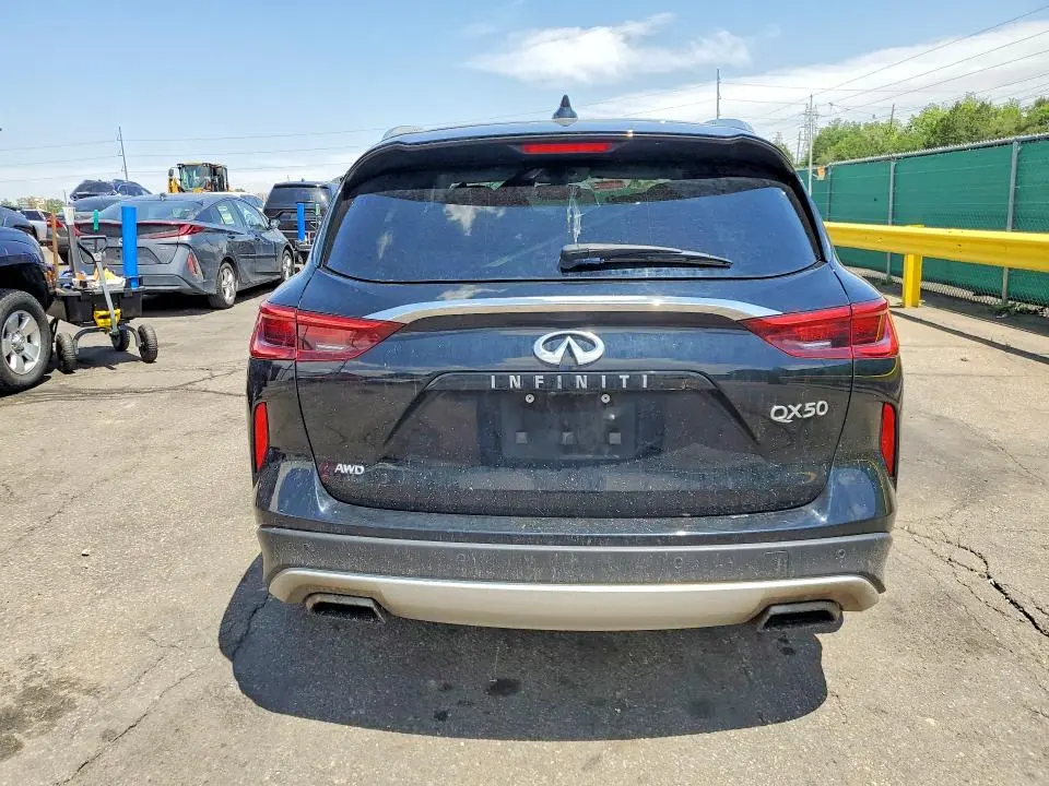 2020 INFINITI QX50 LUXE  