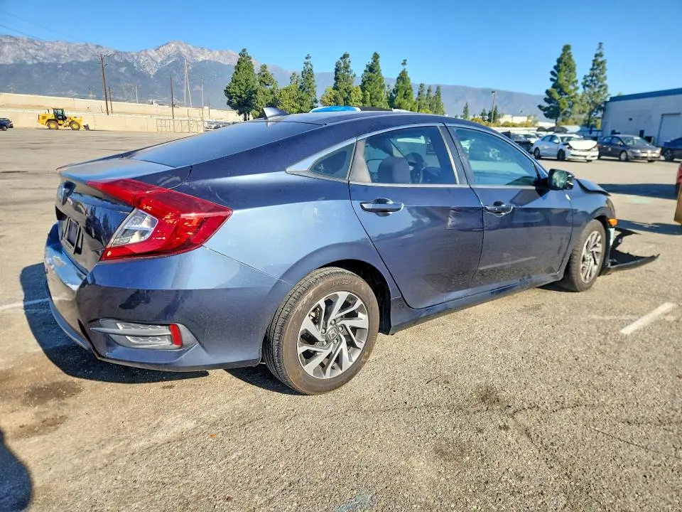 2018 HONDA CIVIC EX  