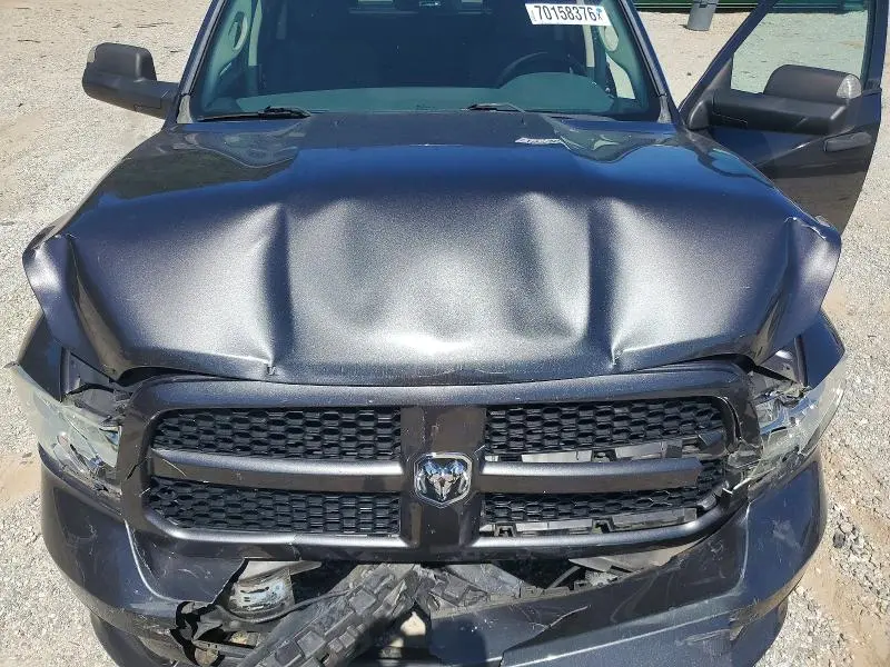 2016 RAM 1500 ST  