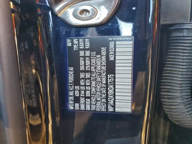 2019 PORSCHE CAYENNE   