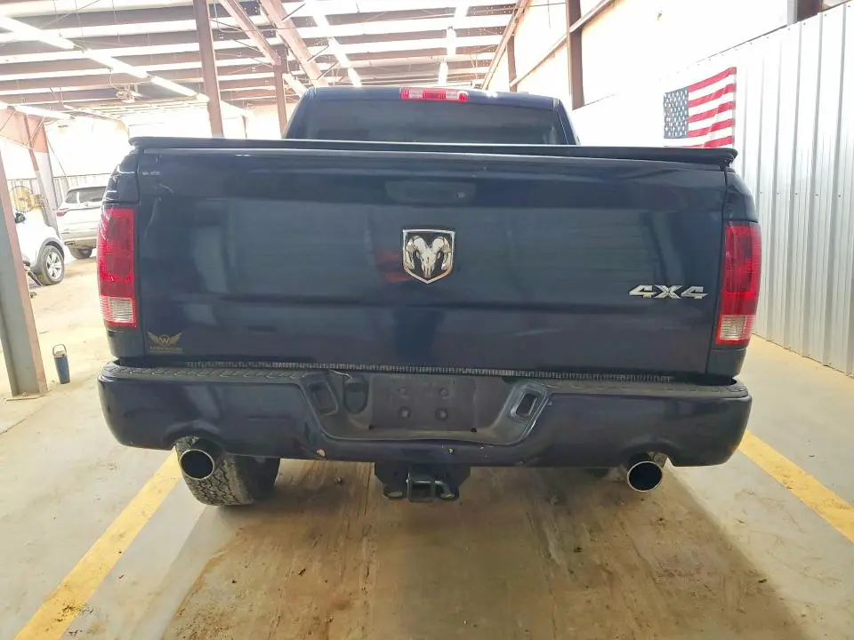 2012 DODGE RAM 1500 ST  
