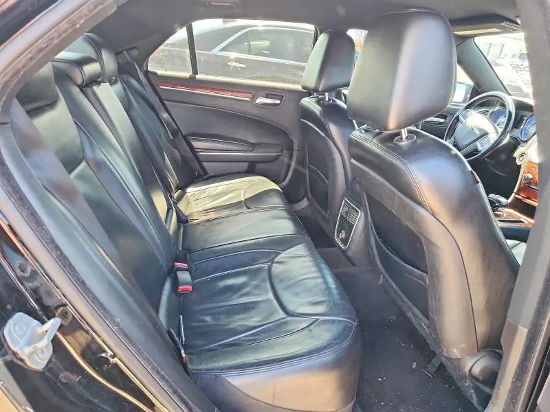 2014 CHRYSLER 300   