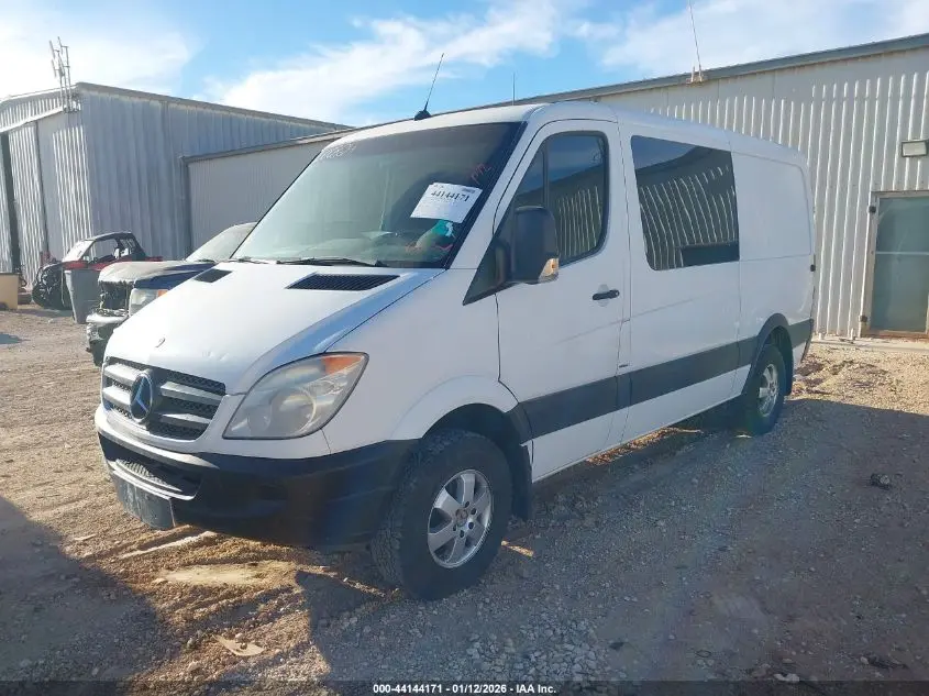 2013 MERCEDES-BENZ SPRINTER 2500 NORMAL ROOF
