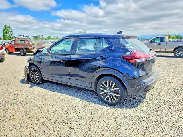 2021 NISSAN KICKS SV  