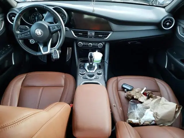 2022 ALFA ROMEO GIULIA SUPER  