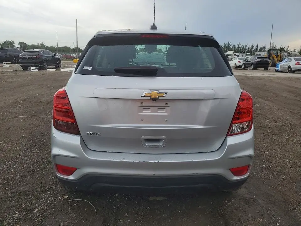 2017 CHEVROLET TRAX LS  