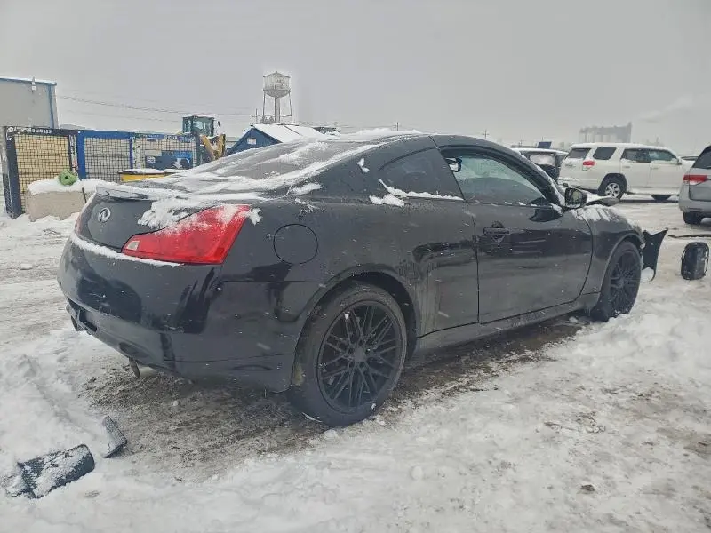 2013 INFINITI G37   