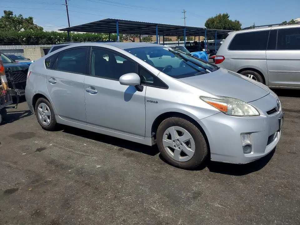 2010 TOYOTA PRIUS II  