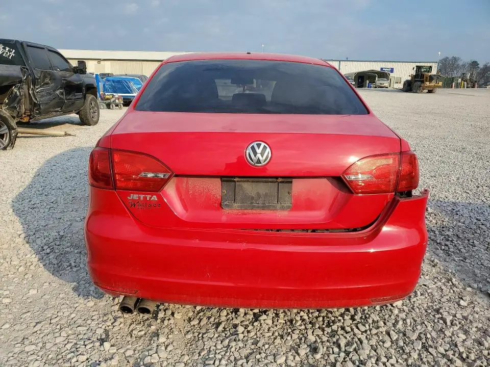 2013 VOLKSWAGEN JETTA BASE  