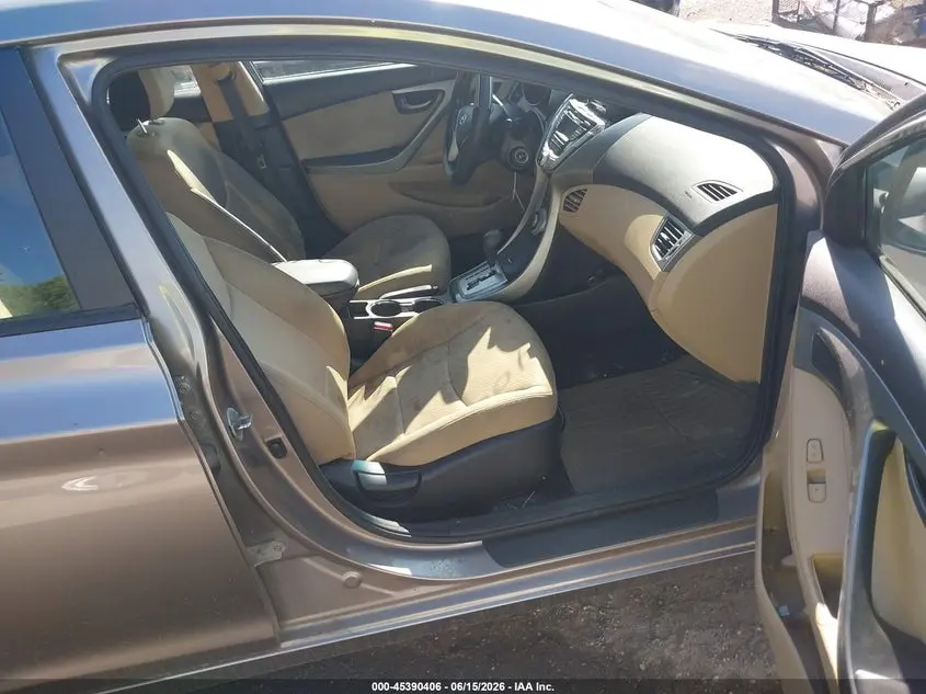 2013 HYUNDAI ELANTRA GLS
