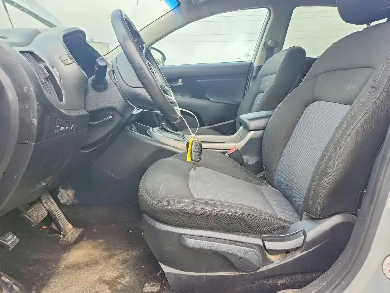 2016 KIA SPORTAGE LX  