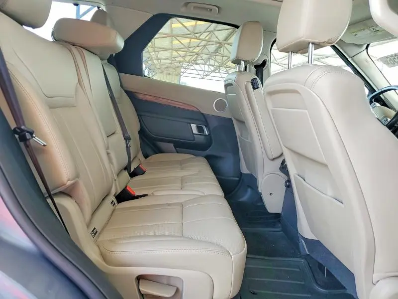2018 LAND ROVER DISCOVERY HSE  