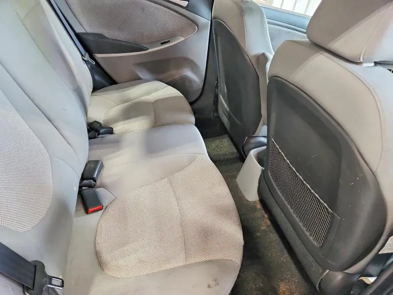 2012 HYUNDAI ACCENT GLS  