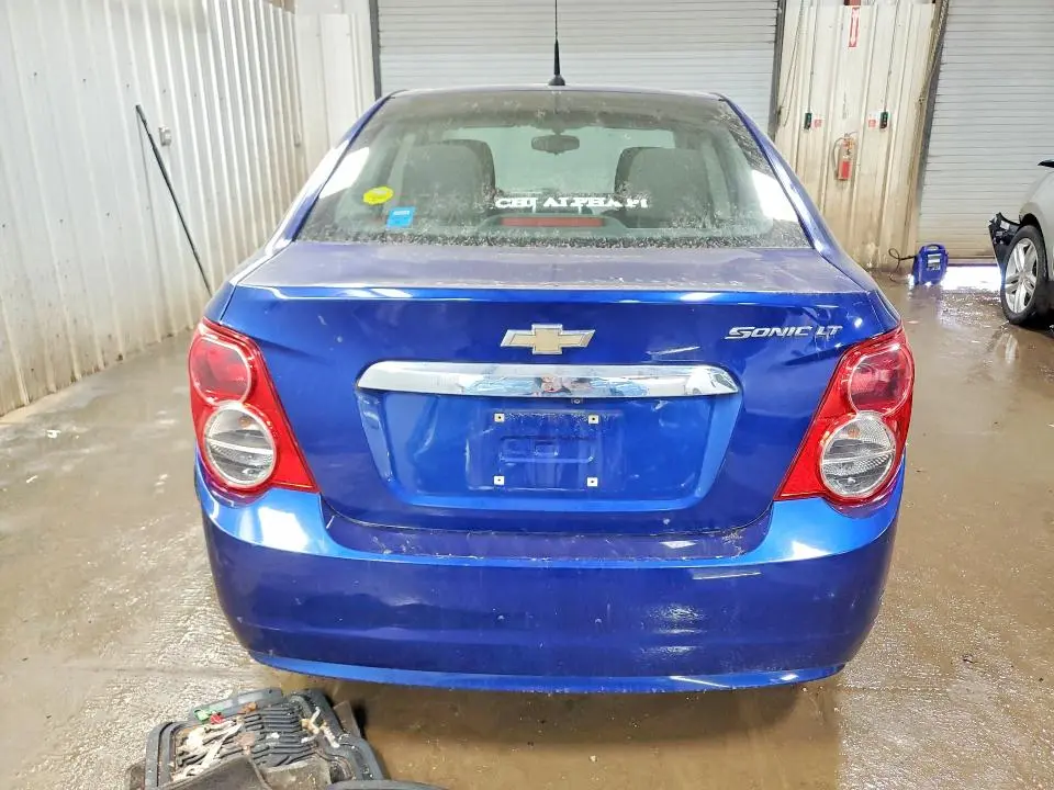 2014 CHEVROLET SONIC LT  