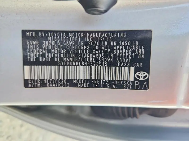 2017 TOYOTA COROLLA SE  