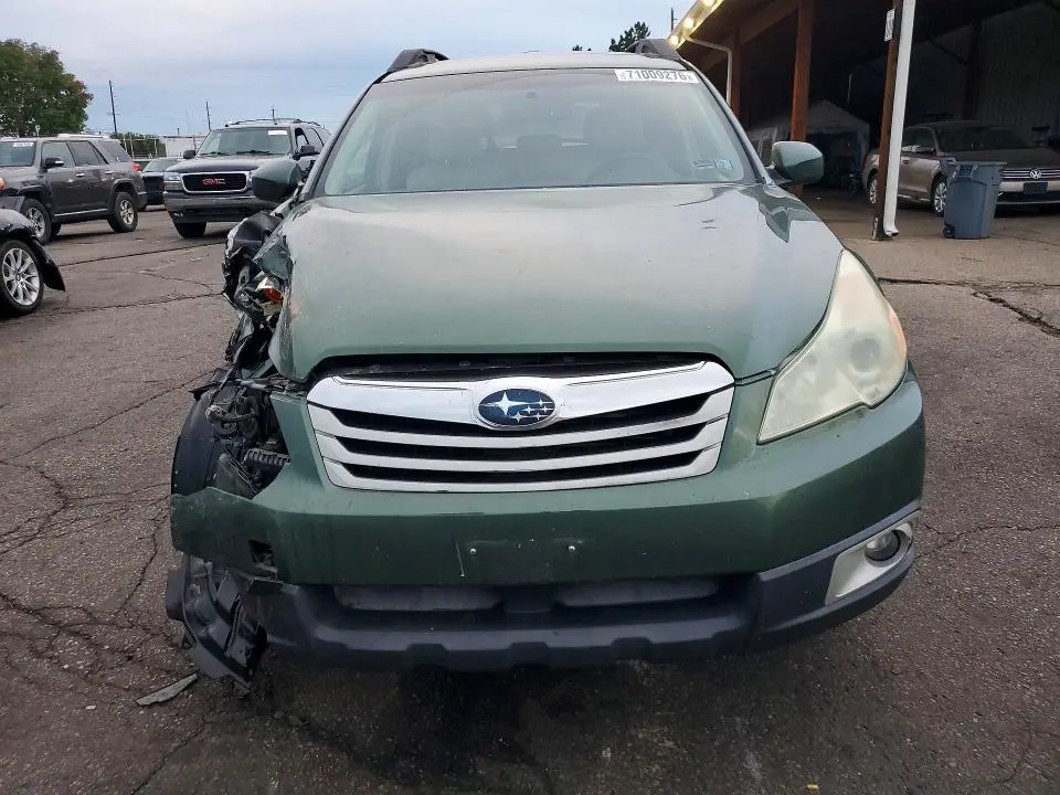 2010 SUBARU OUTBACK 2.5I PREMIUM  
