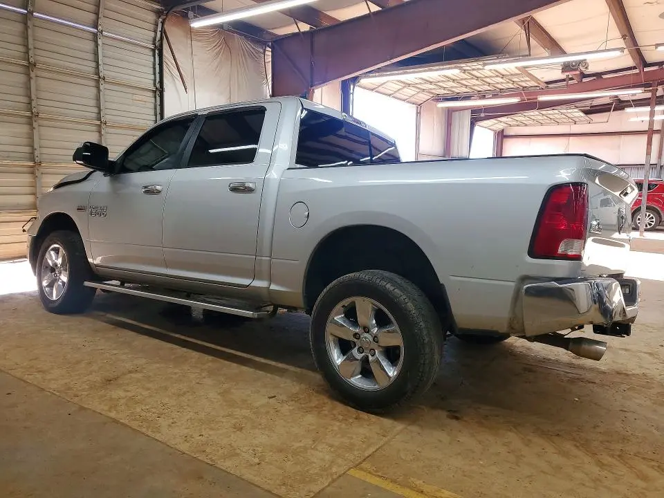 2014 RAM 1500 SLT  
