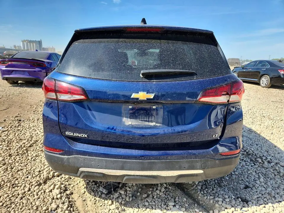 2022 CHEVROLET EQUINOX LT  