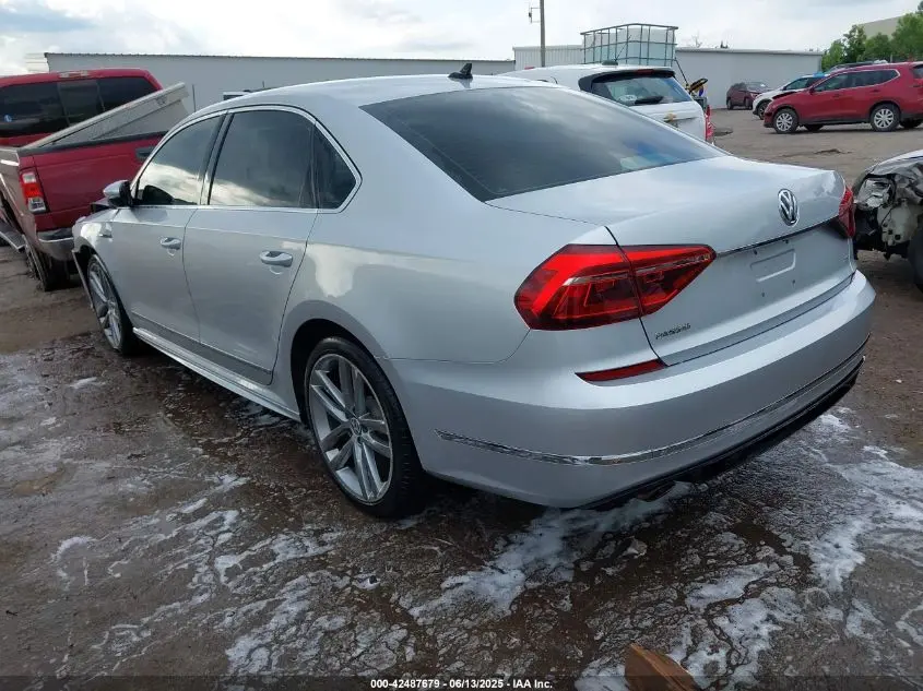 2017 VOLKSWAGEN PASSAT 1.8T R-LINE