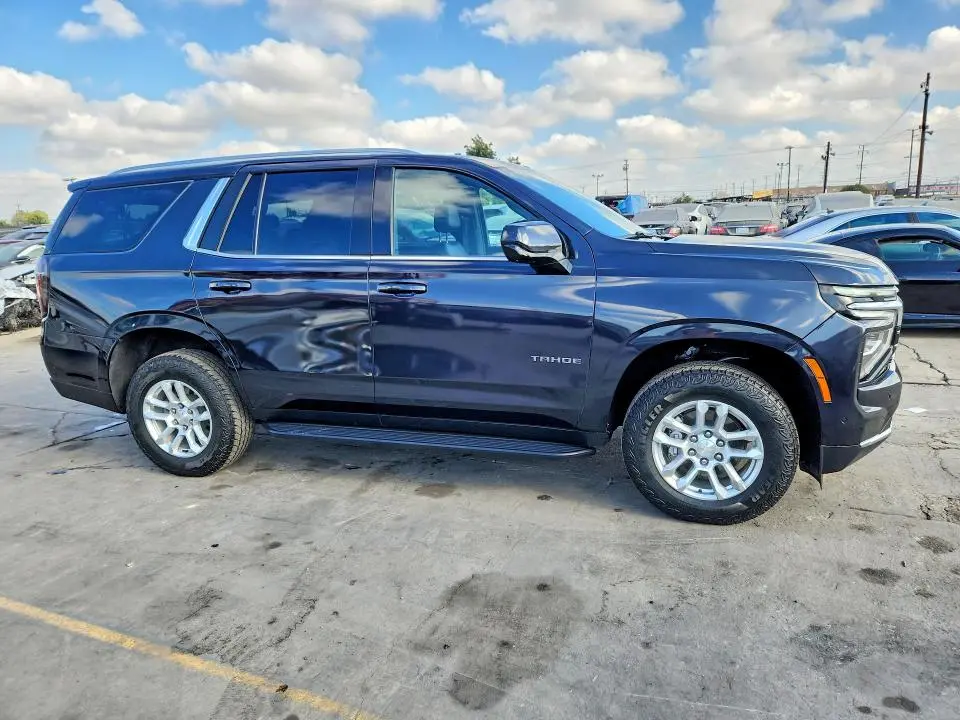 2025 CHEVROLET TAHOE C1500 LT  