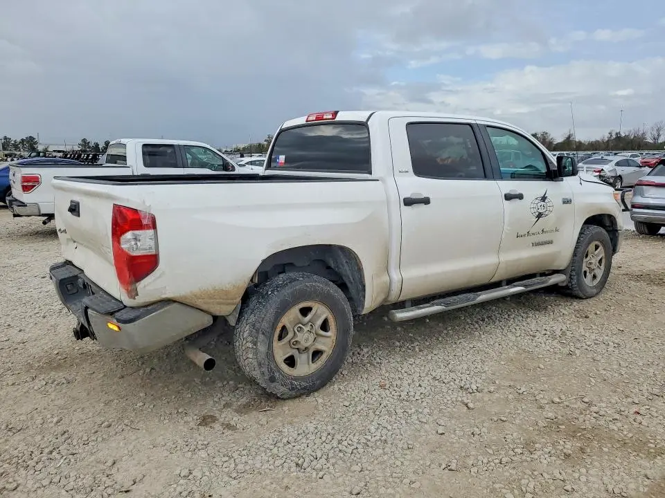 2017 TOYOTA TUNDRA   