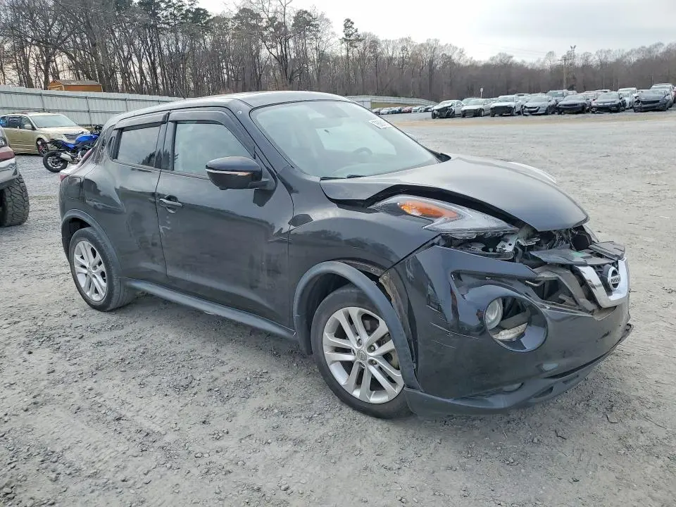 2015 NISSAN JUKE SL  