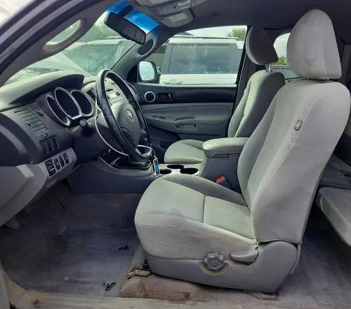 2010 TOYOTA TACOMA BASE  