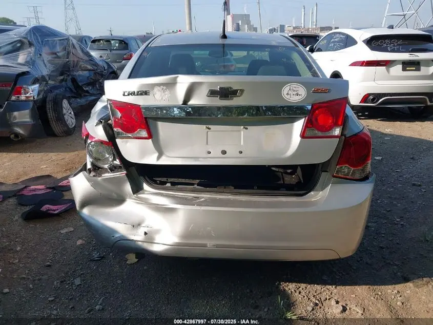 2012 CHEVROLET CRUZE LS