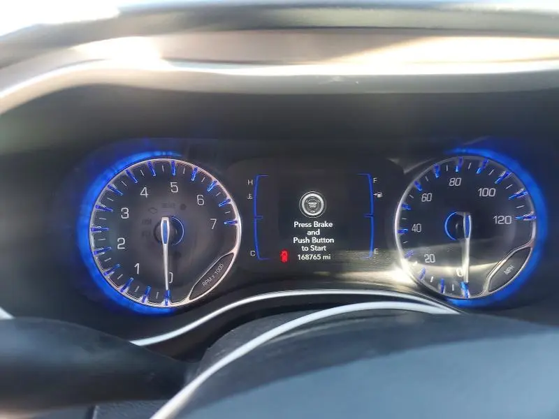 2020 CHRYSLER VOYAGER LX  