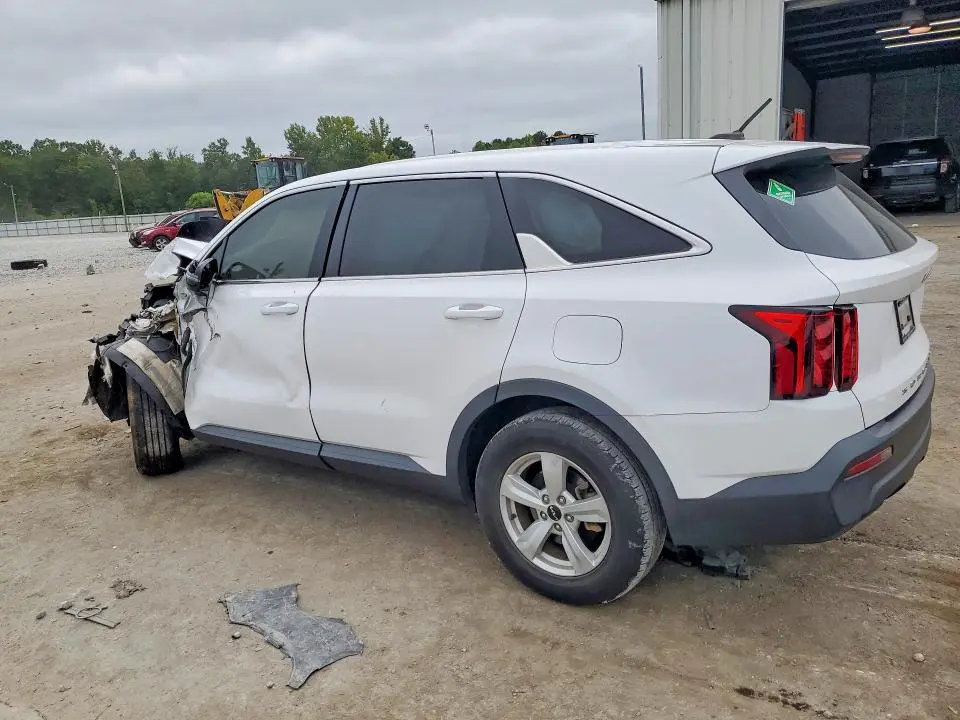 2022 KIA SORENTO LX  