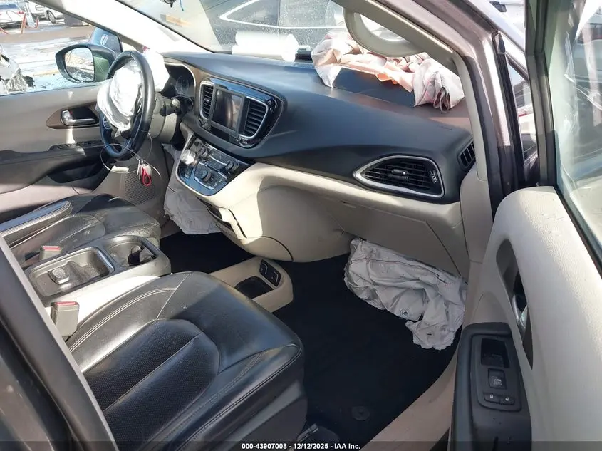 2018 CHRYSLER PACIFICA TOURING L