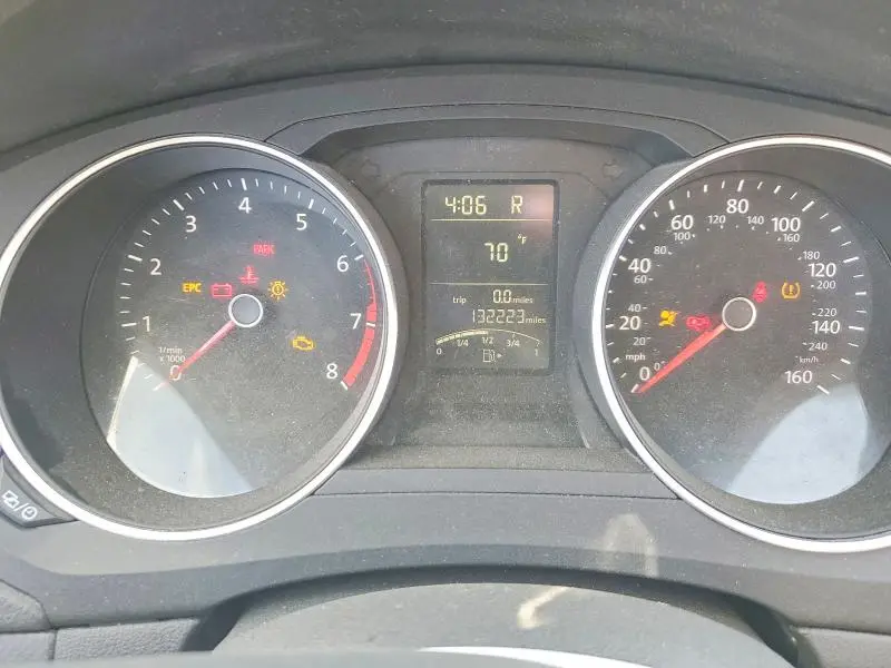 2015 VOLKSWAGEN JETTA BASE  