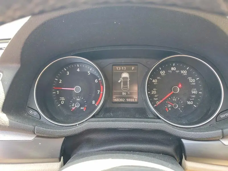 2016 VOLKSWAGEN PASSAT   