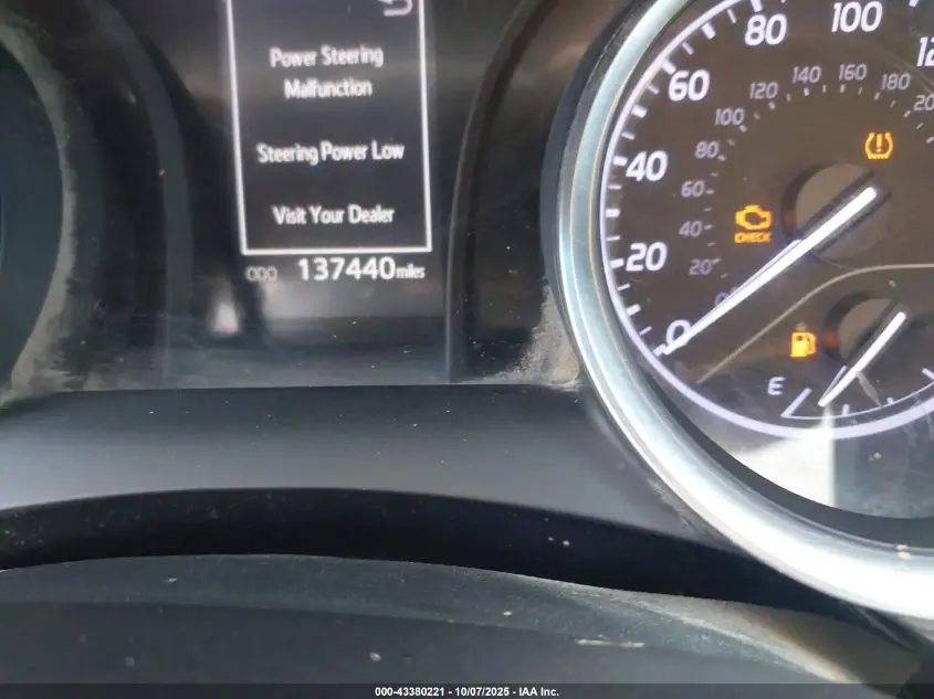 2018 TOYOTA CAMRY LE