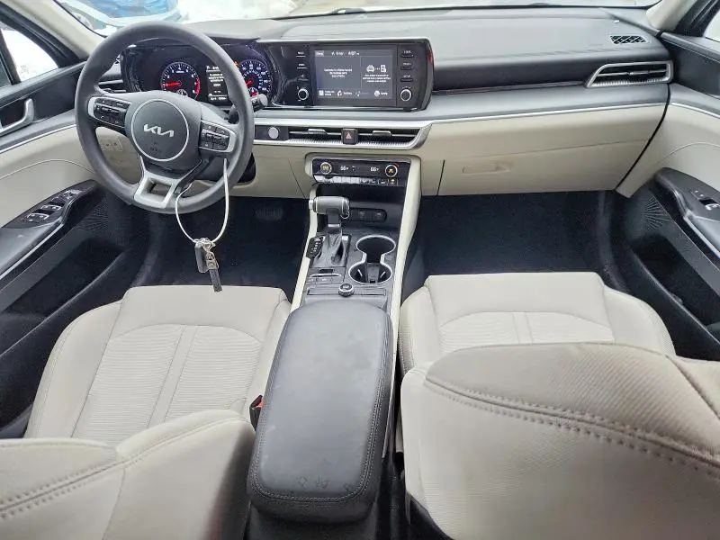 2022 KIA K5 LXS  