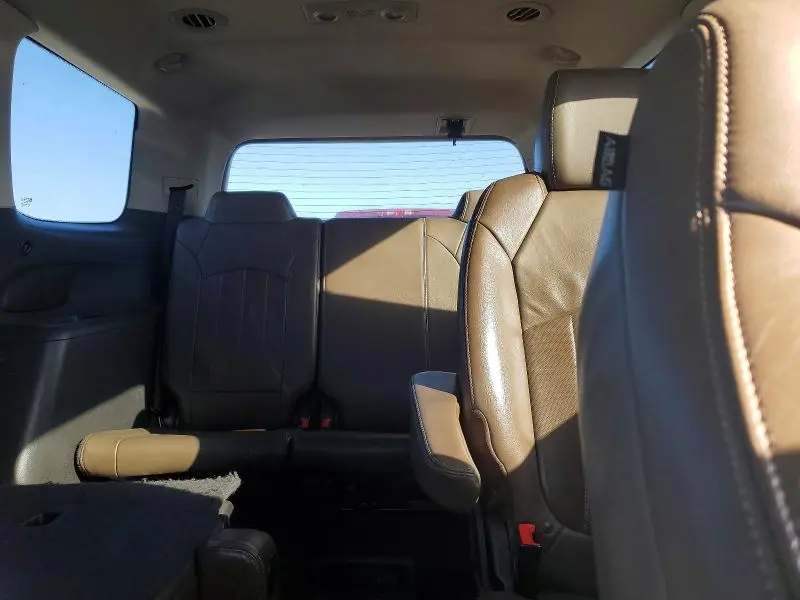 2015 GMC ACADIA SLT-2  