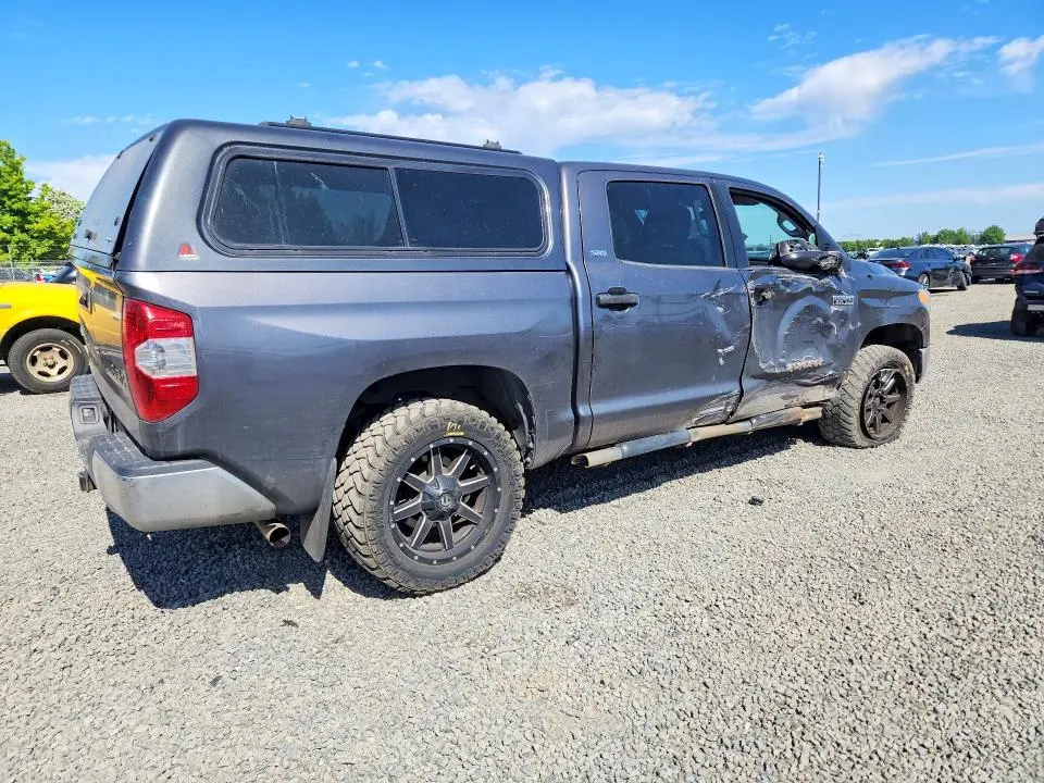 2014 TOYOTA TUNDRA CREWMAX SR5  